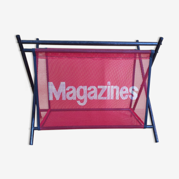 Magazine rack 60