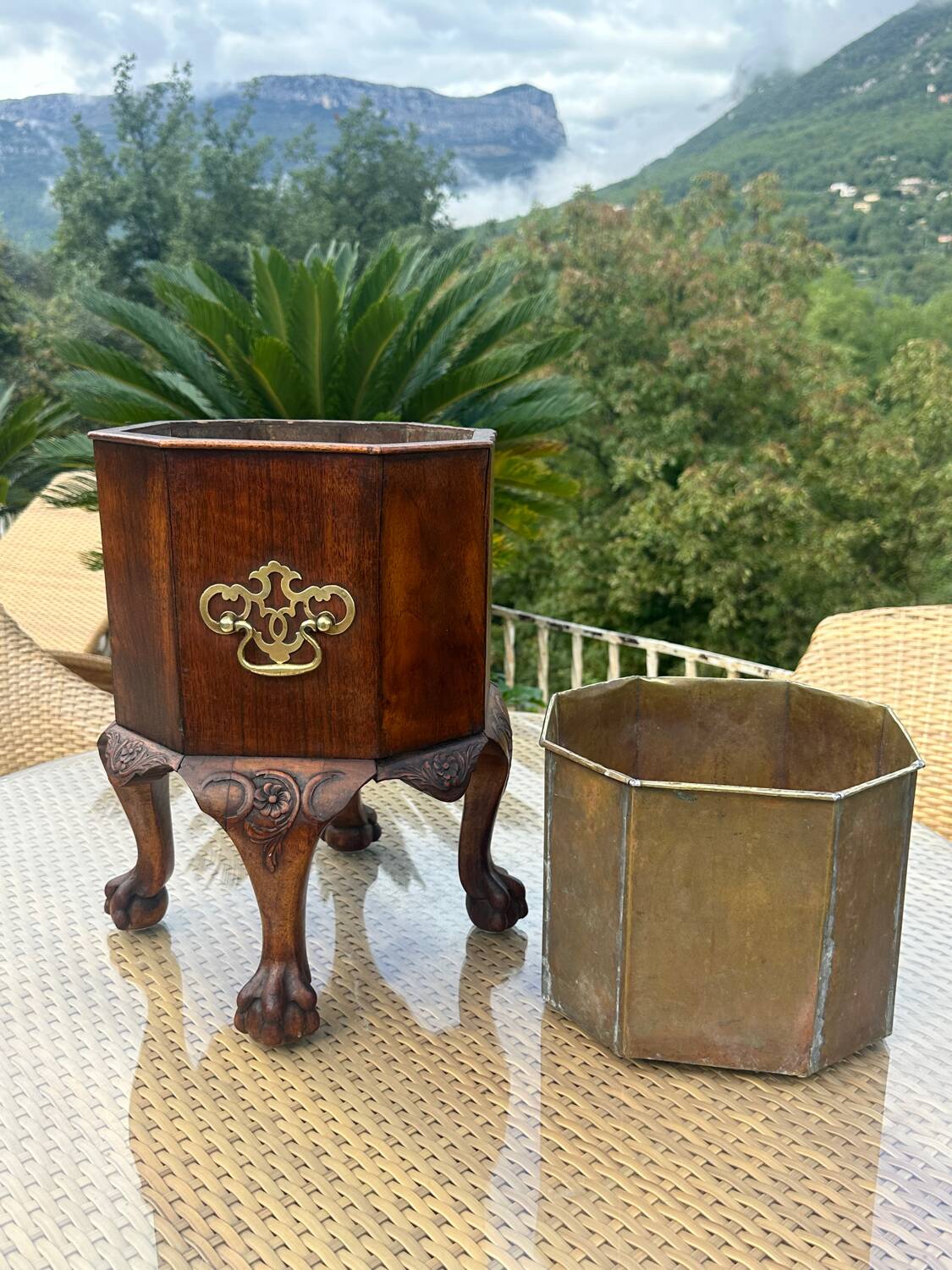 Magnifique jardiniere en acajou