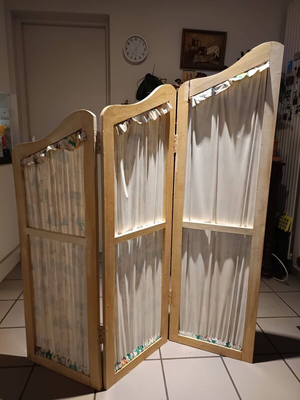 Paravent pour enfant vintage en bois 1950/1960 tissus conte de fées