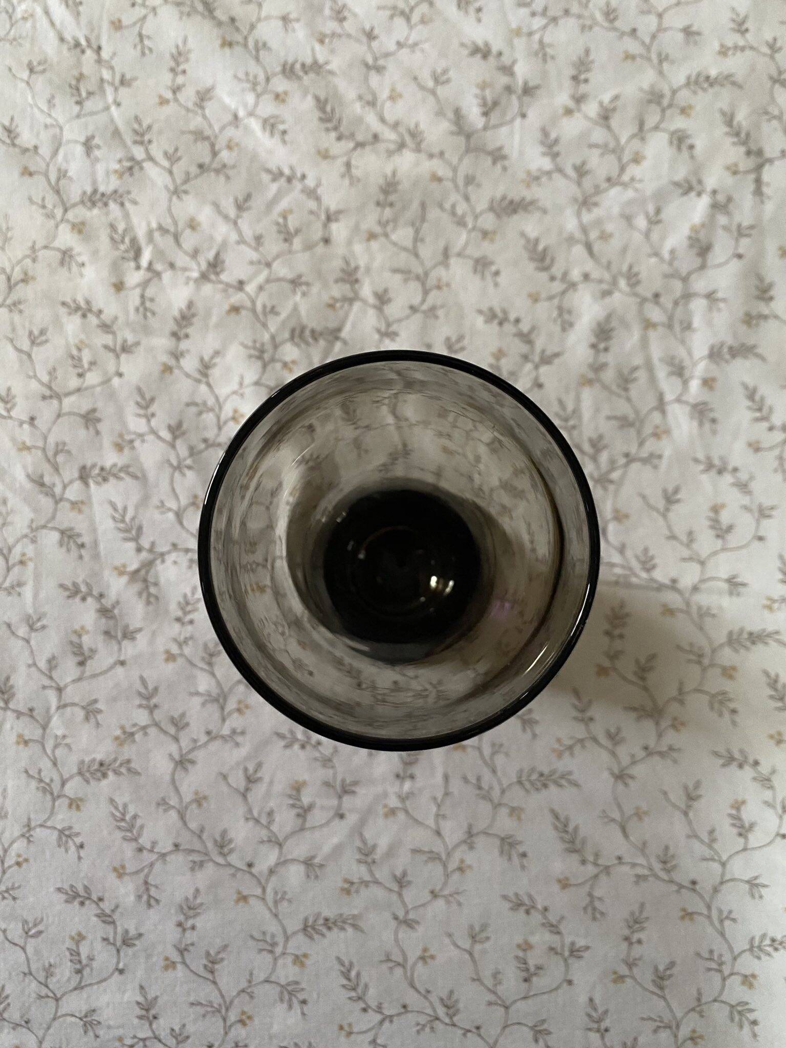 Set of 8 vintage smoked glasses