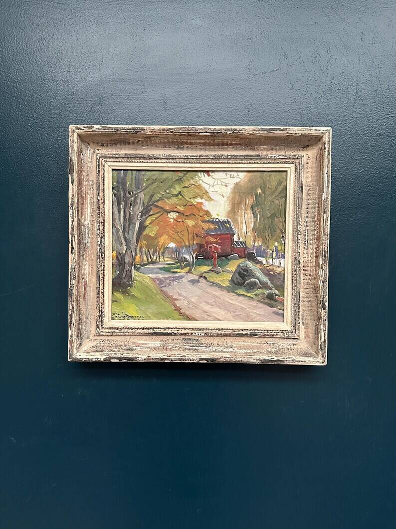 Original Swedish Oil on Canvas – "Path to the Red Cabins" by Karl Gustaf Strandberg (1891–1981) – Signed – Vintage and Framed – 50 × 43 cm (19.7 × 16.9 inches)