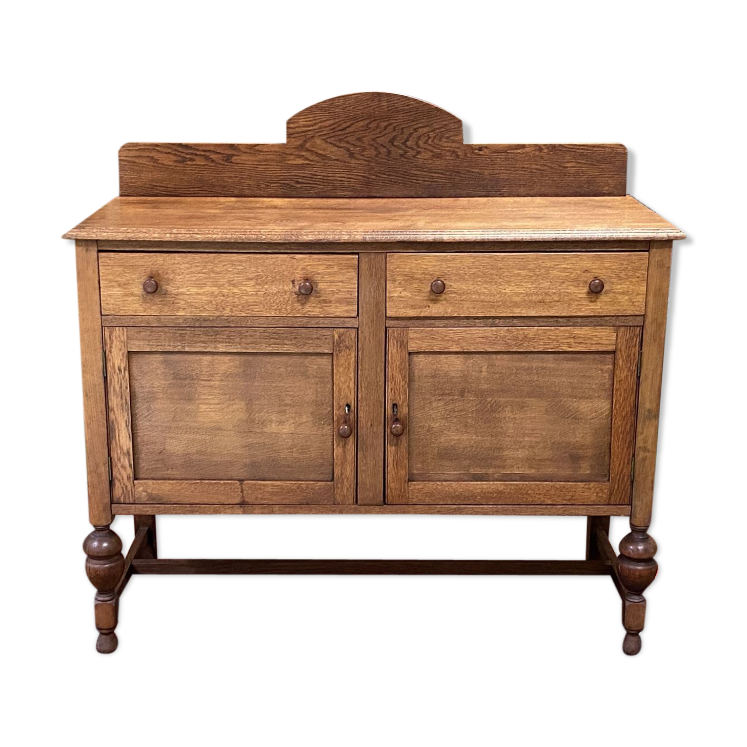 Early 20th century English oak buffet