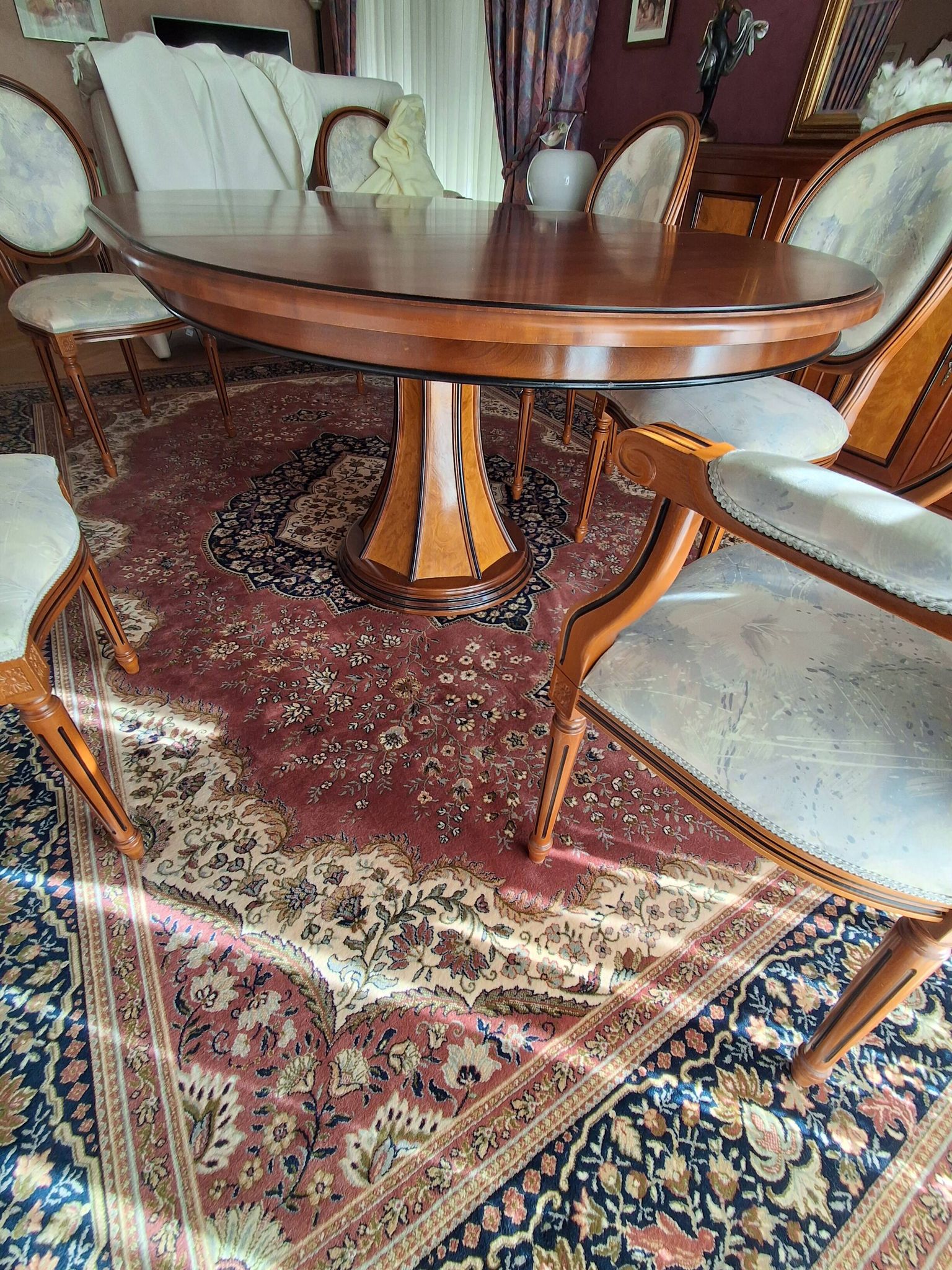 La table tulipe