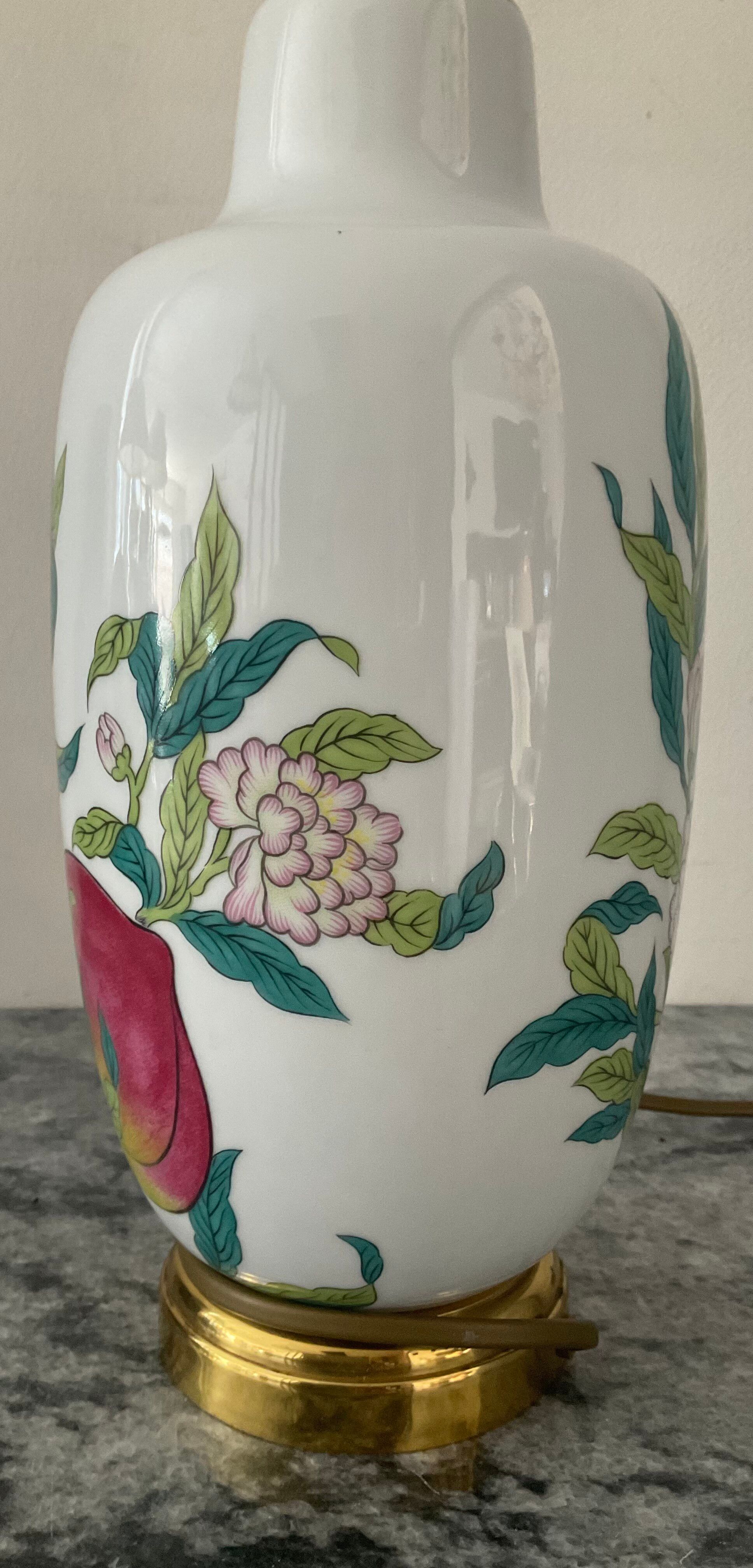 Lamp base in Paris porcelain
