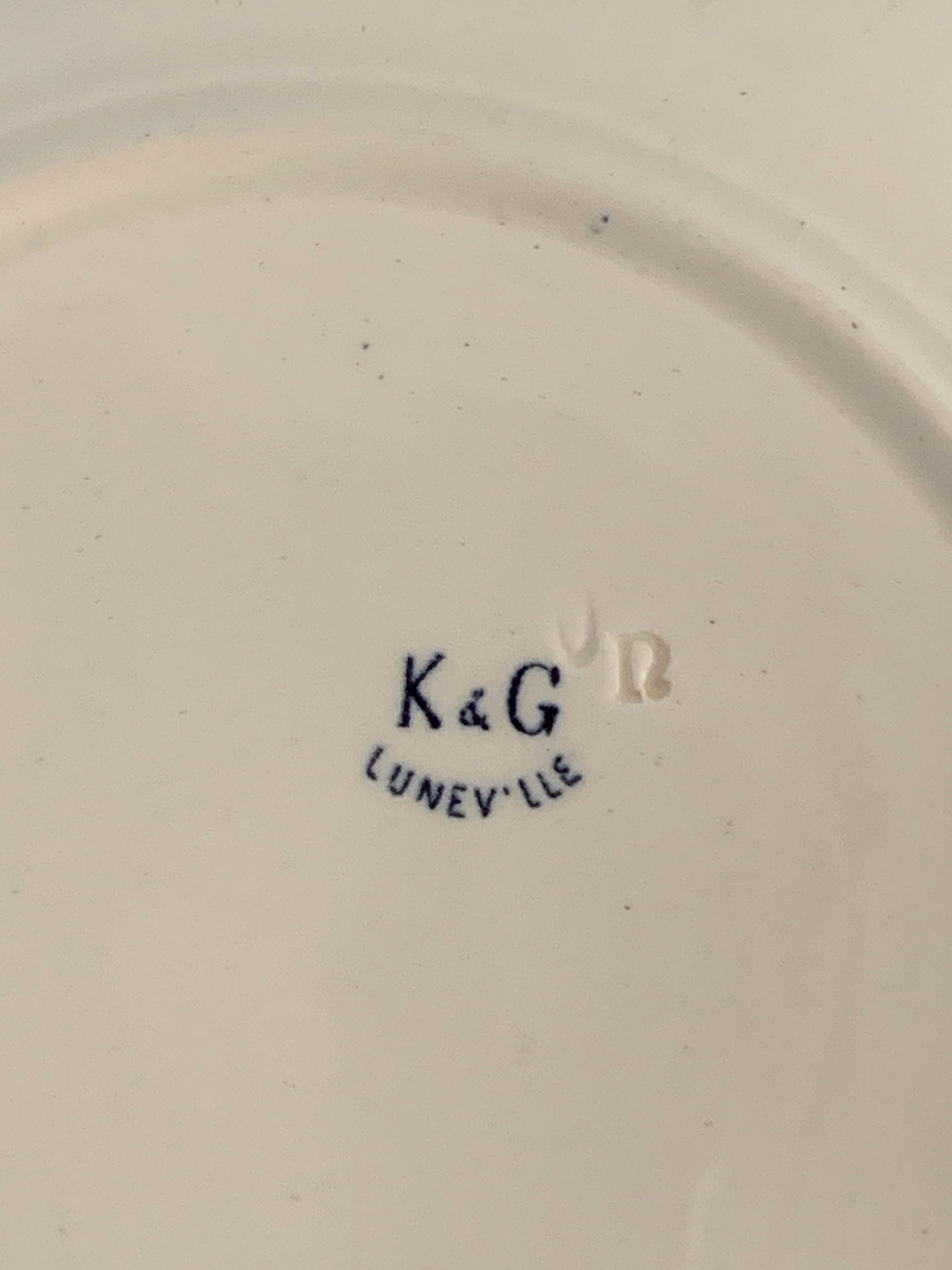 6 dessert plates and old earthenware dish, KG Lunéville