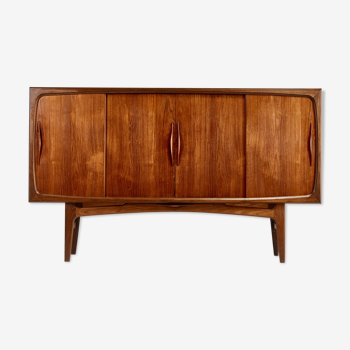 Mi-high teak sideboard, Jens Ærthøj Jensen & Tage Molholm, Denmark, 1960