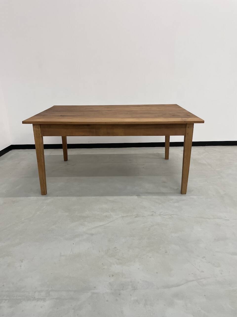 Pine farmhouse table 160 x 110 cm