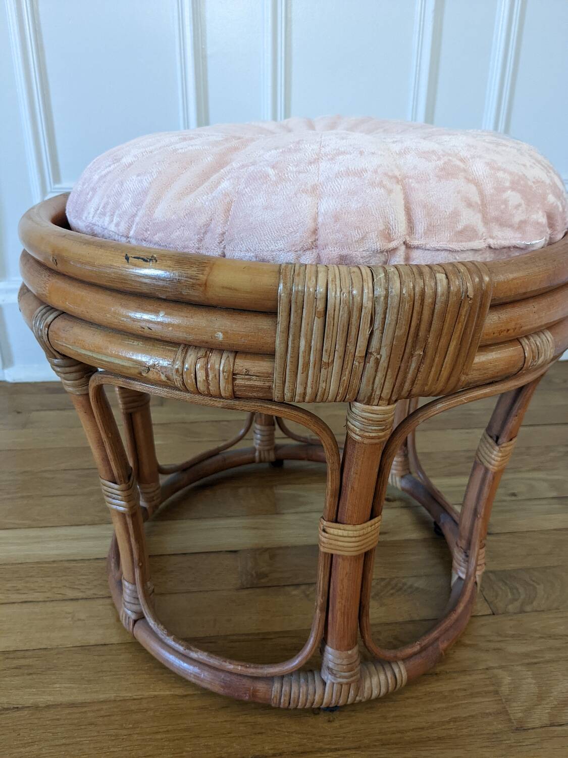 Pouf en rotin
