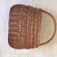 Panier ancien en osier tressé