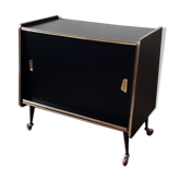 Furniture bar with wheels