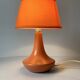 Lampe à poser pied tulipe orange 1970