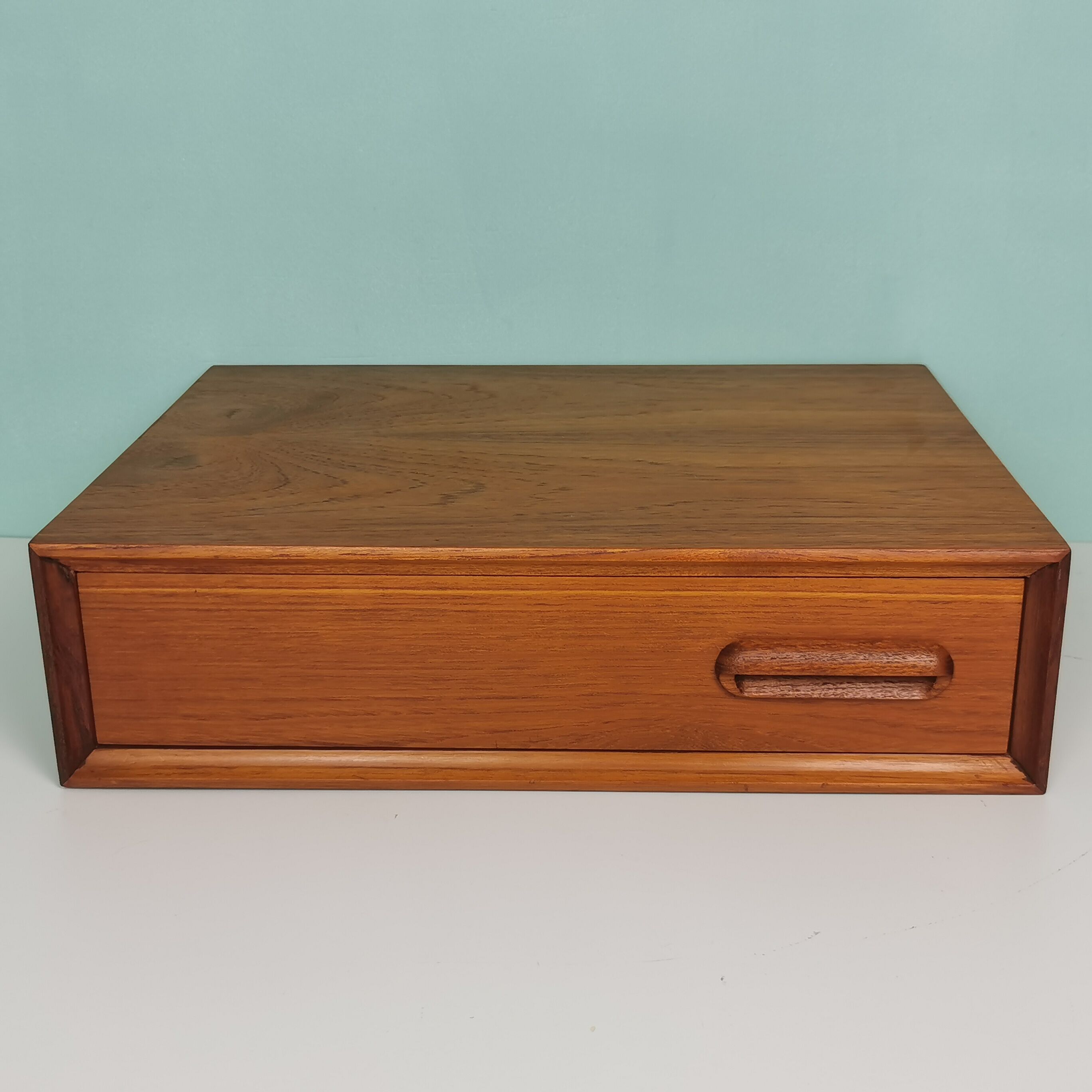 Chevets suspendus scandinaves