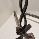 Paire de chenets en fer  forgé par Raymond Subes vintage