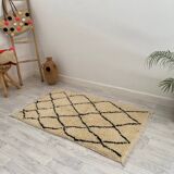 Handmade wool Berber rug 153 x 91 CM