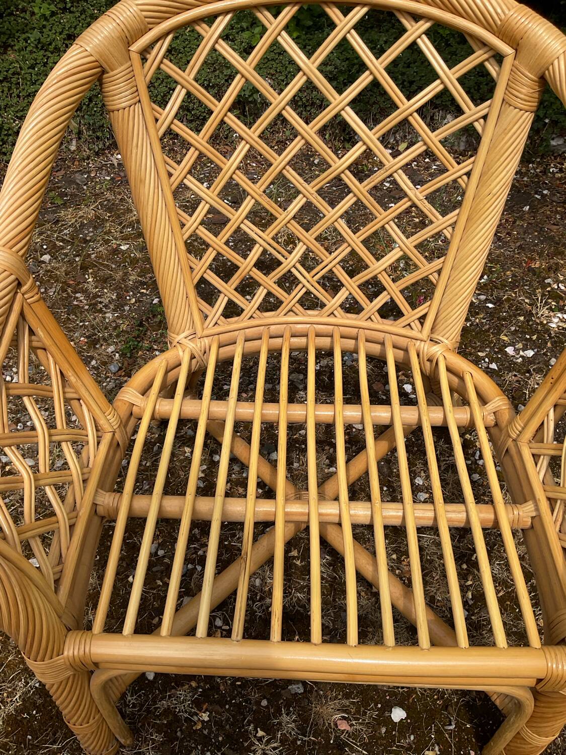 70s rattan lounge