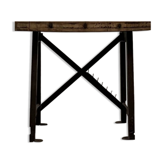 Industrial table