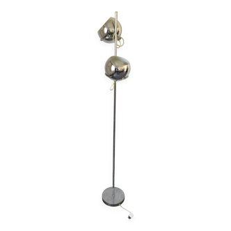 Eyeball floor lamp in chromed metal