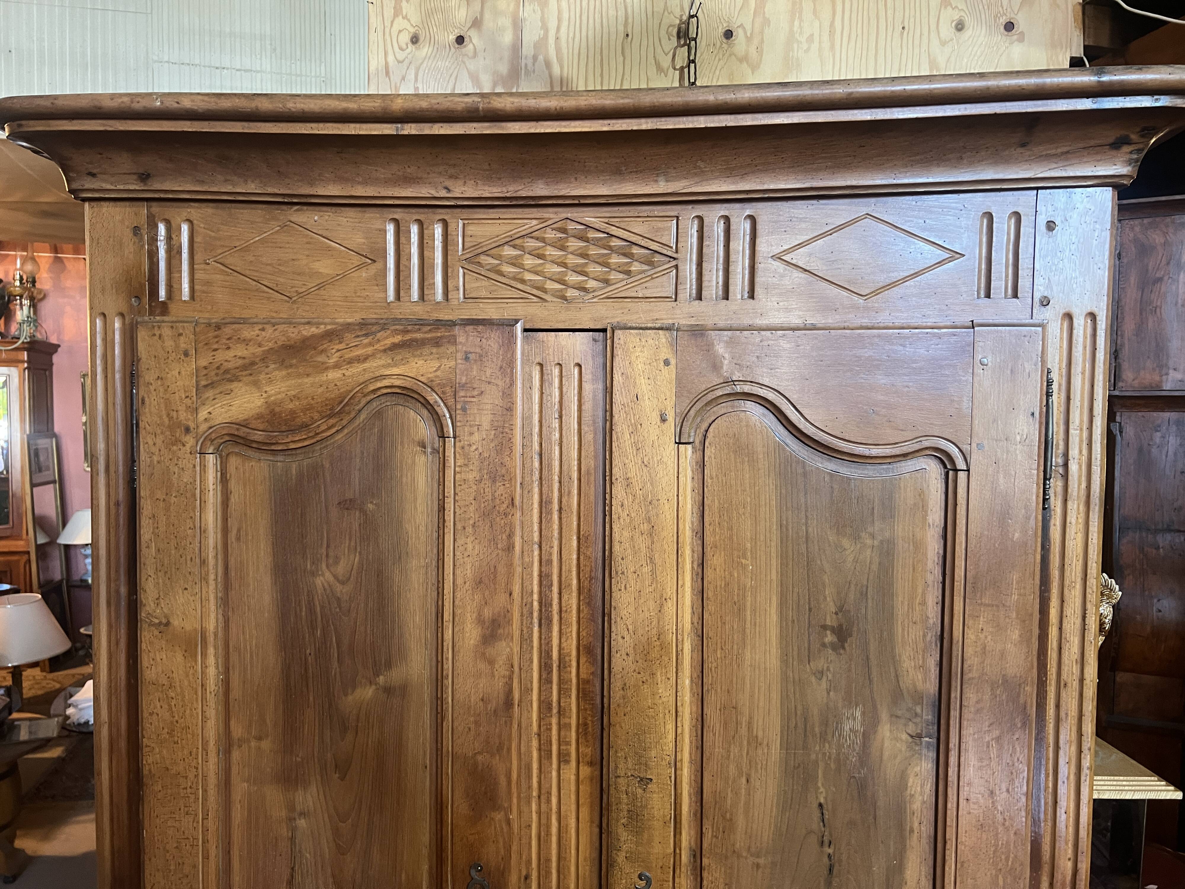 Transition style 2-door wardrobe in natural wood, 19th century