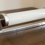 Bauhaus or functionalist chrome wall lamp, 1930