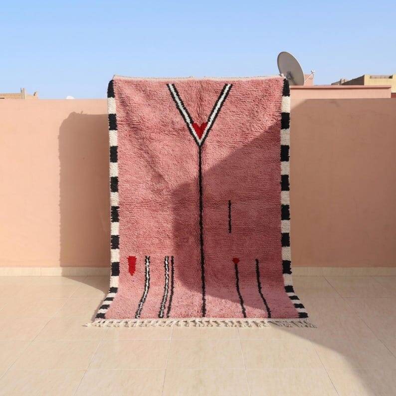 Handwoven natural wool rug, traditional artisan, 2/3 m.