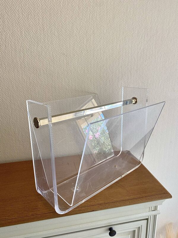Porte revue vintage en plexiglass par David lange
