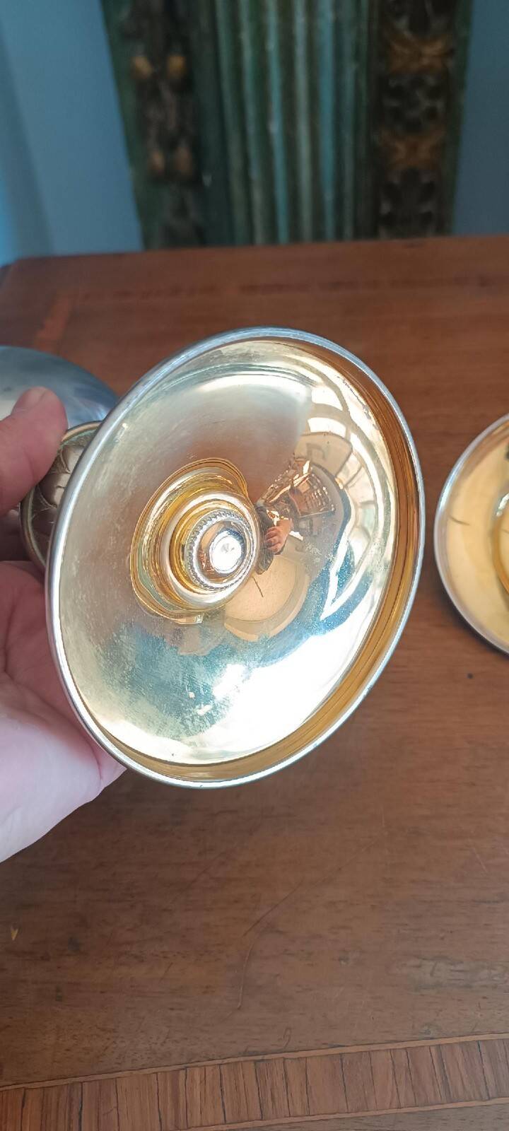 Pisside - mid-20th century host box