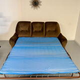 Cosy 3-seater sofa, convertible, French design from the 70s, vintage.