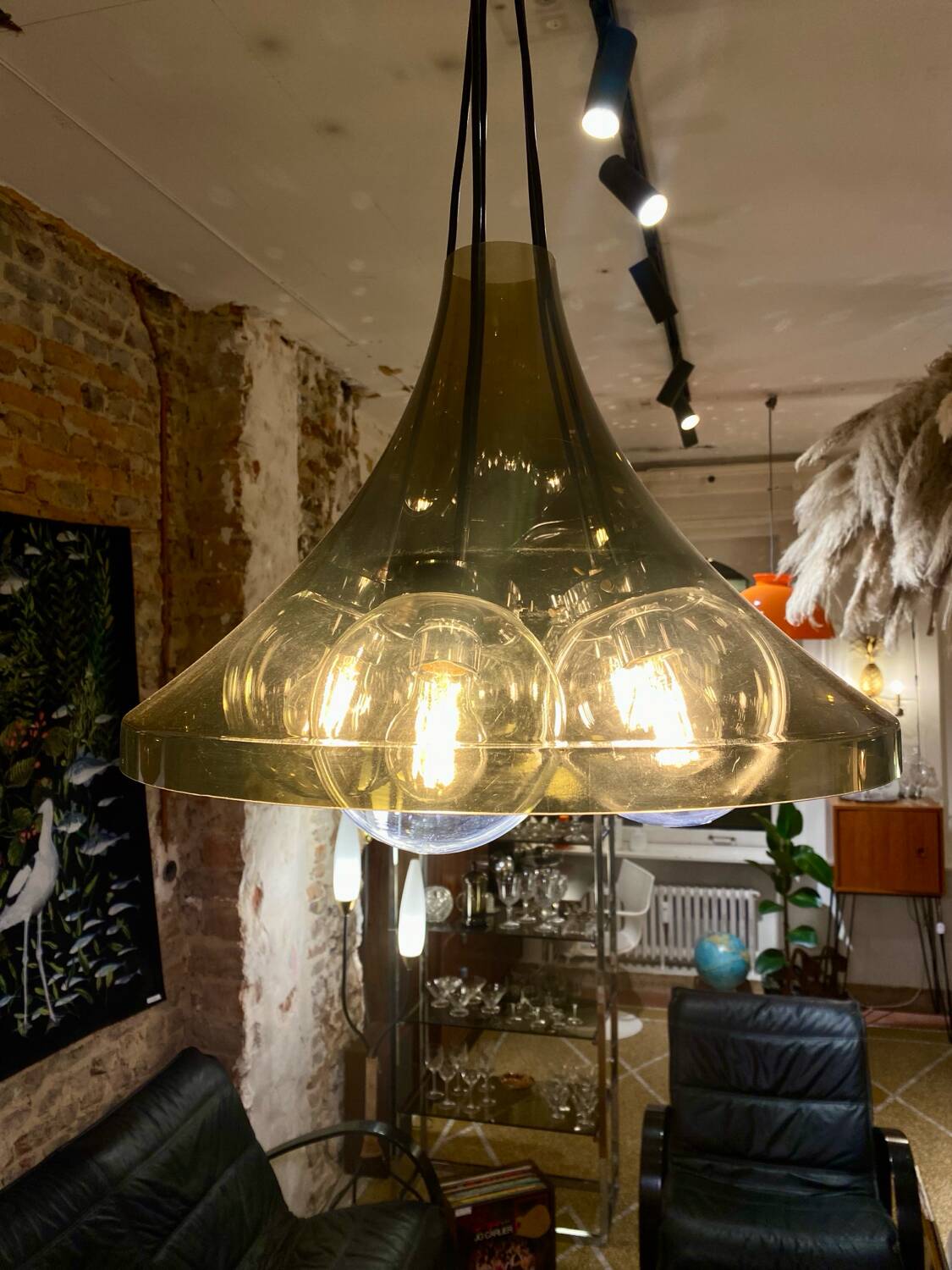 70s plexiglass tulip pendant light / chandelier