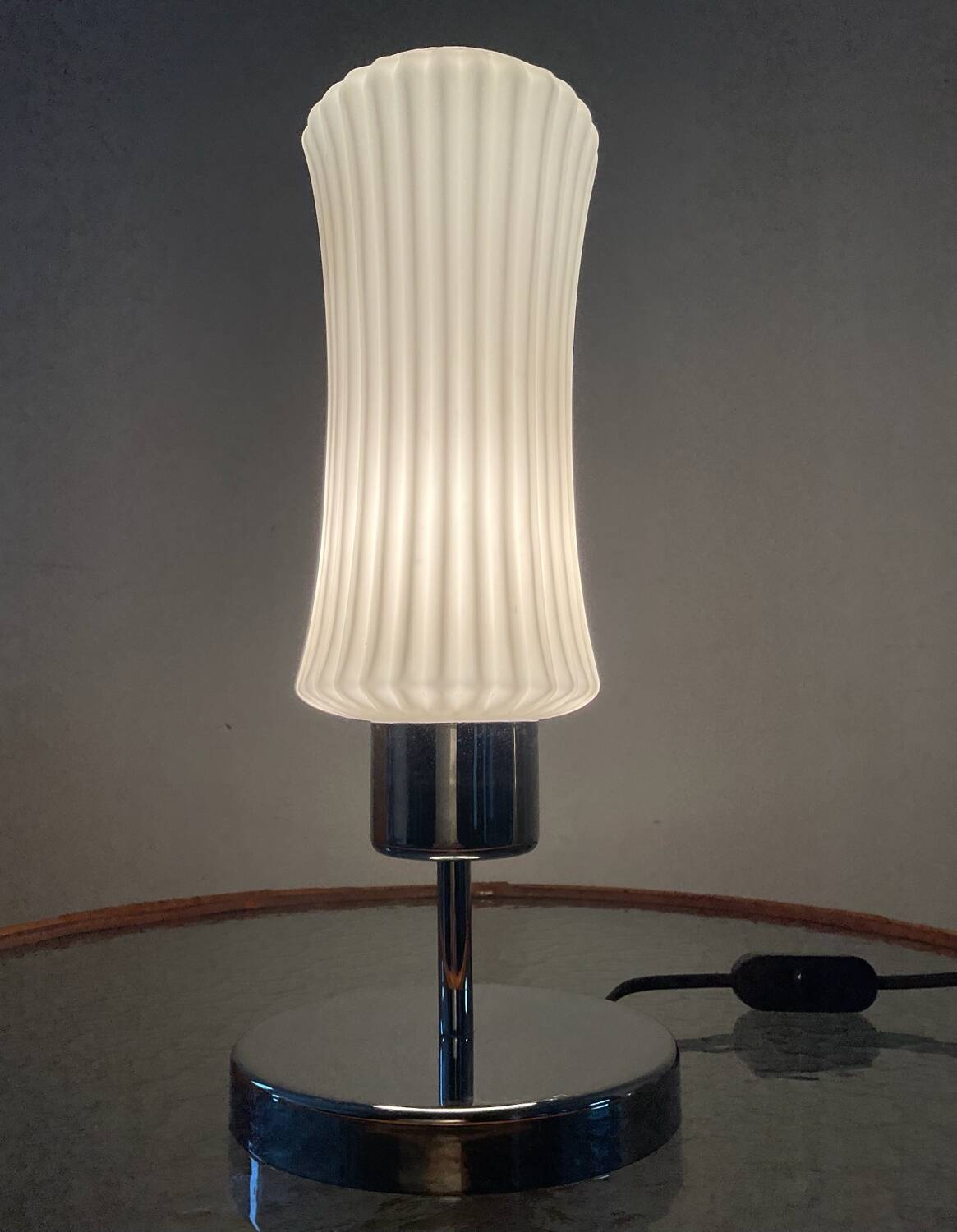 Vintage lamp in opaline glass and chromed metal