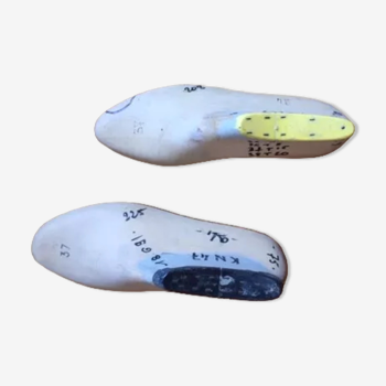 Forme chaussures en bois