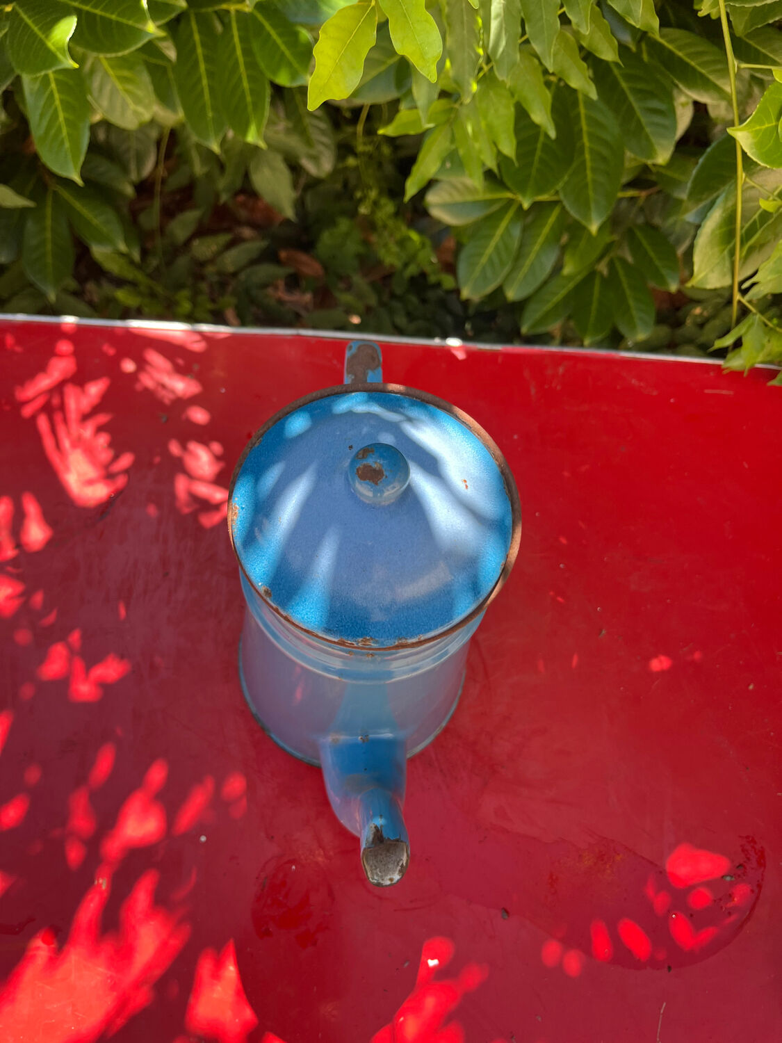 Enamelled coffee maker