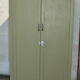 Armoire parisienne vert olive