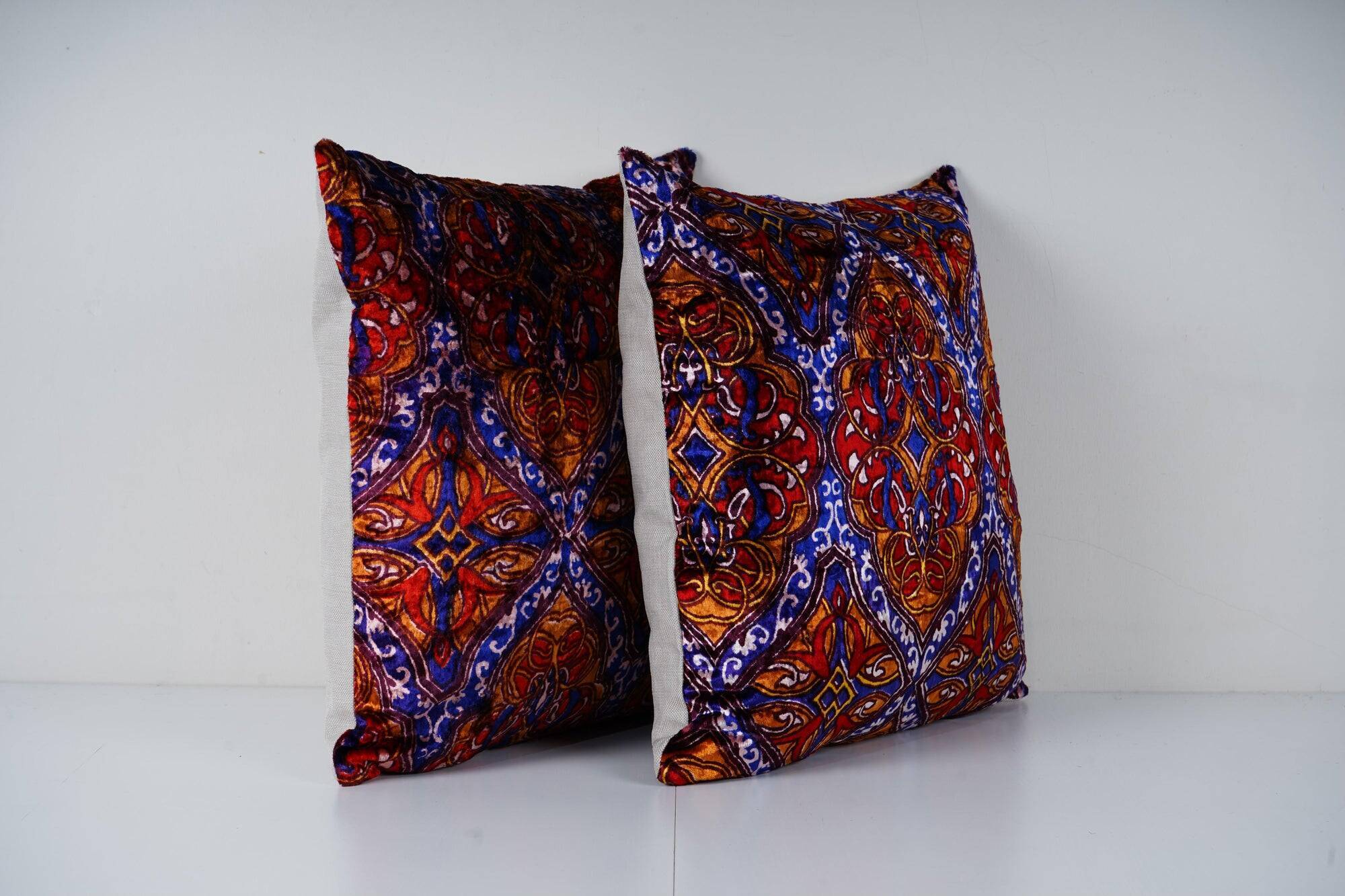 Set of 2 vintage velvet cushion covers 48x51 cm