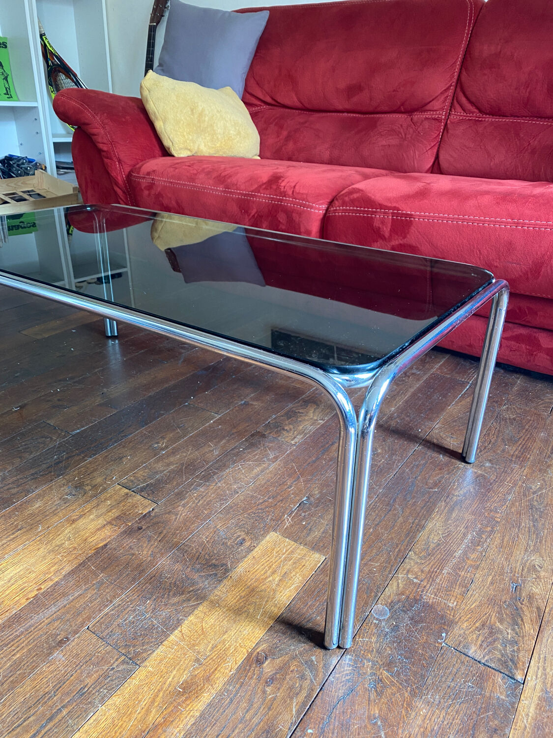 Tubular coffee table