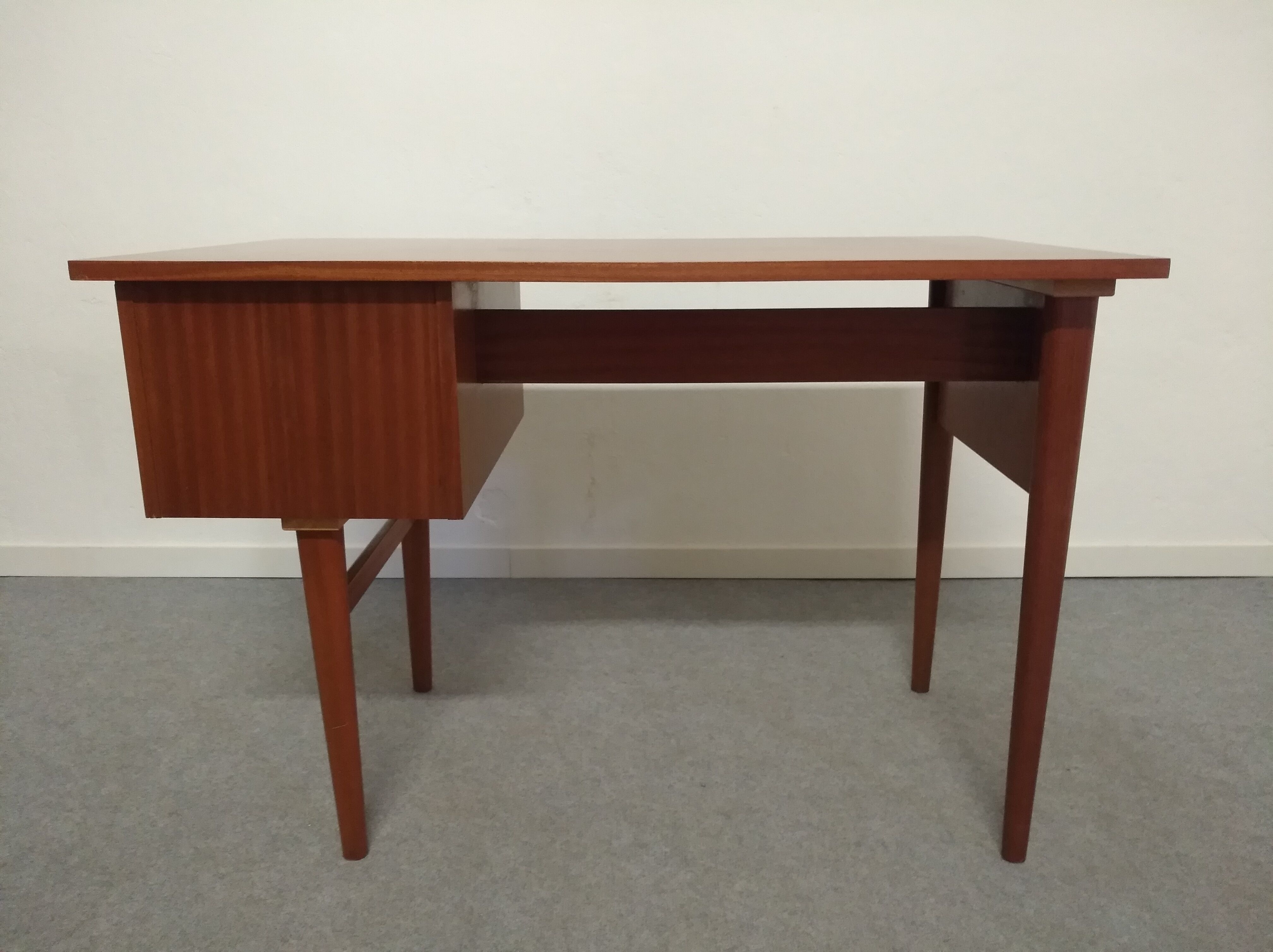 Office of the 50s/60s