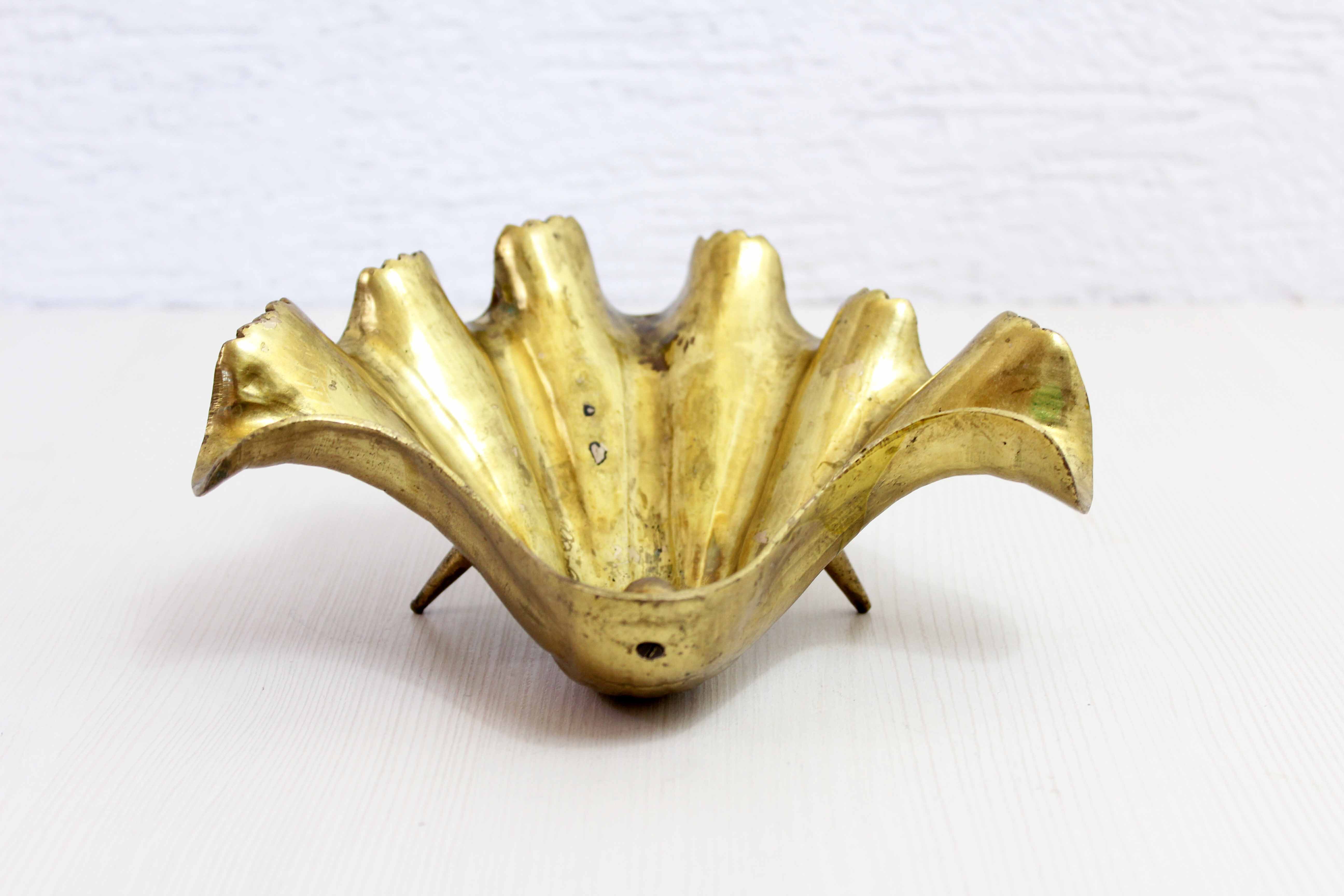 Empty brass "shell" pocket