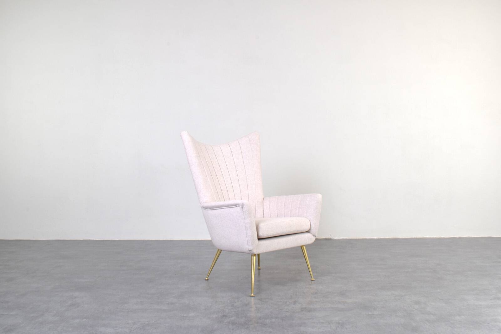 Fauteuil italien du milieu du siècle, années 1960.