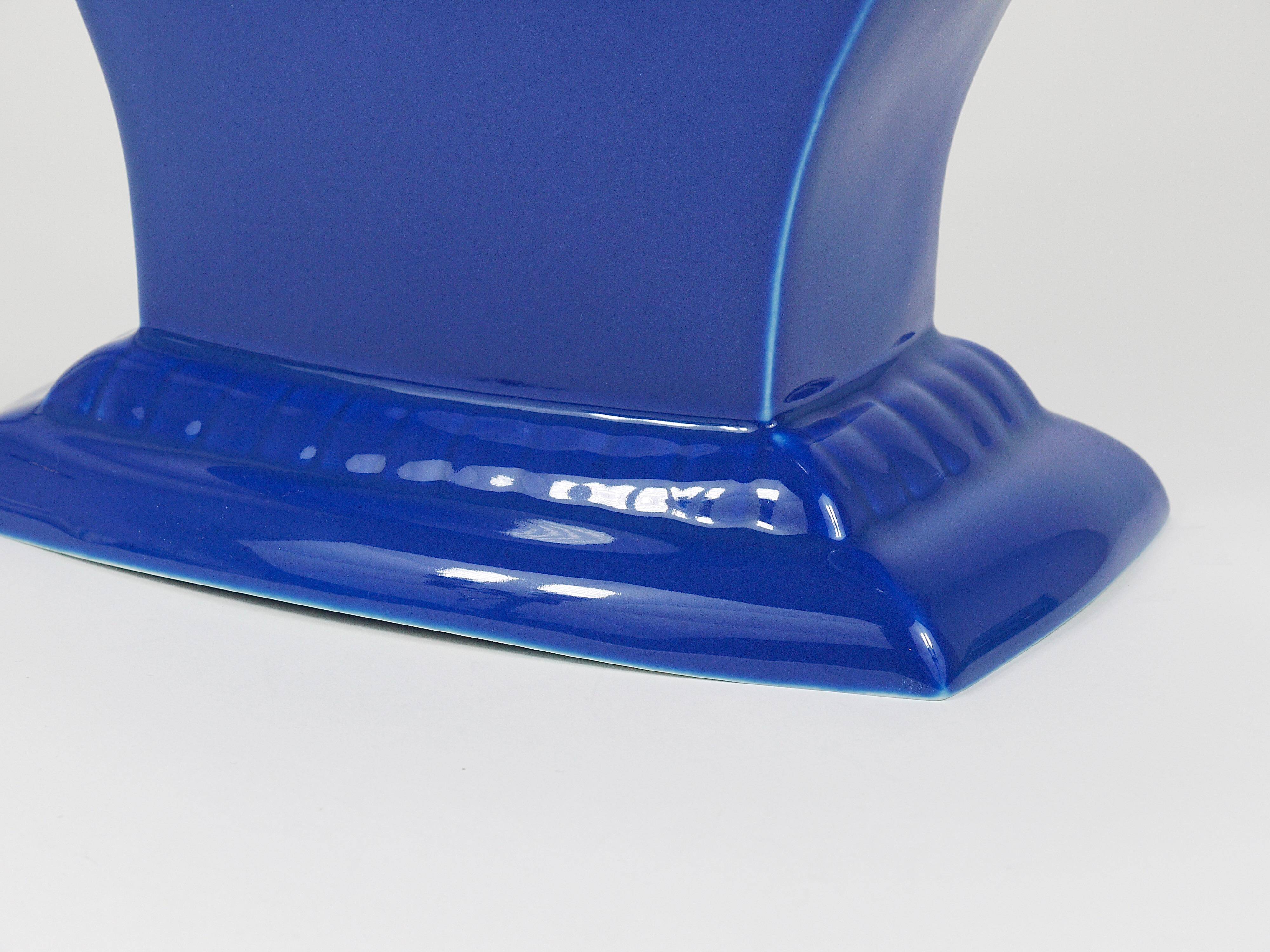 Heide Warlamis Vase Postmodern Grand Design Memphis, Vienna Collection, 1980s