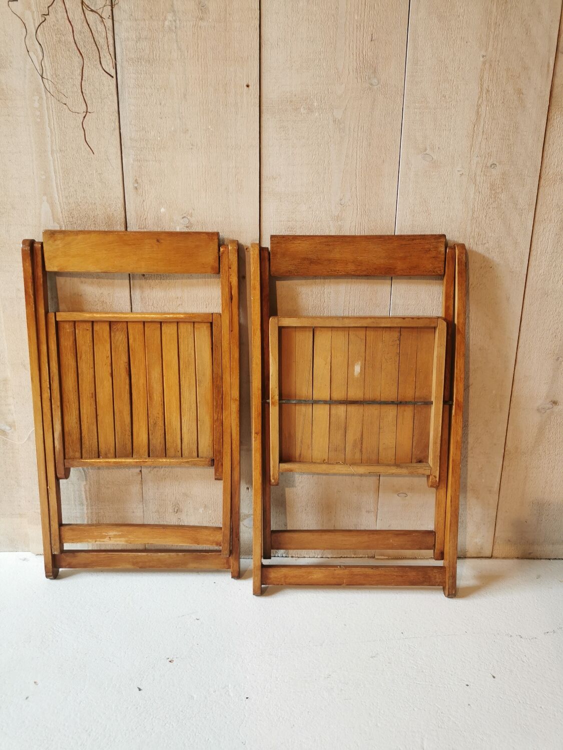 Pair of folding chairs