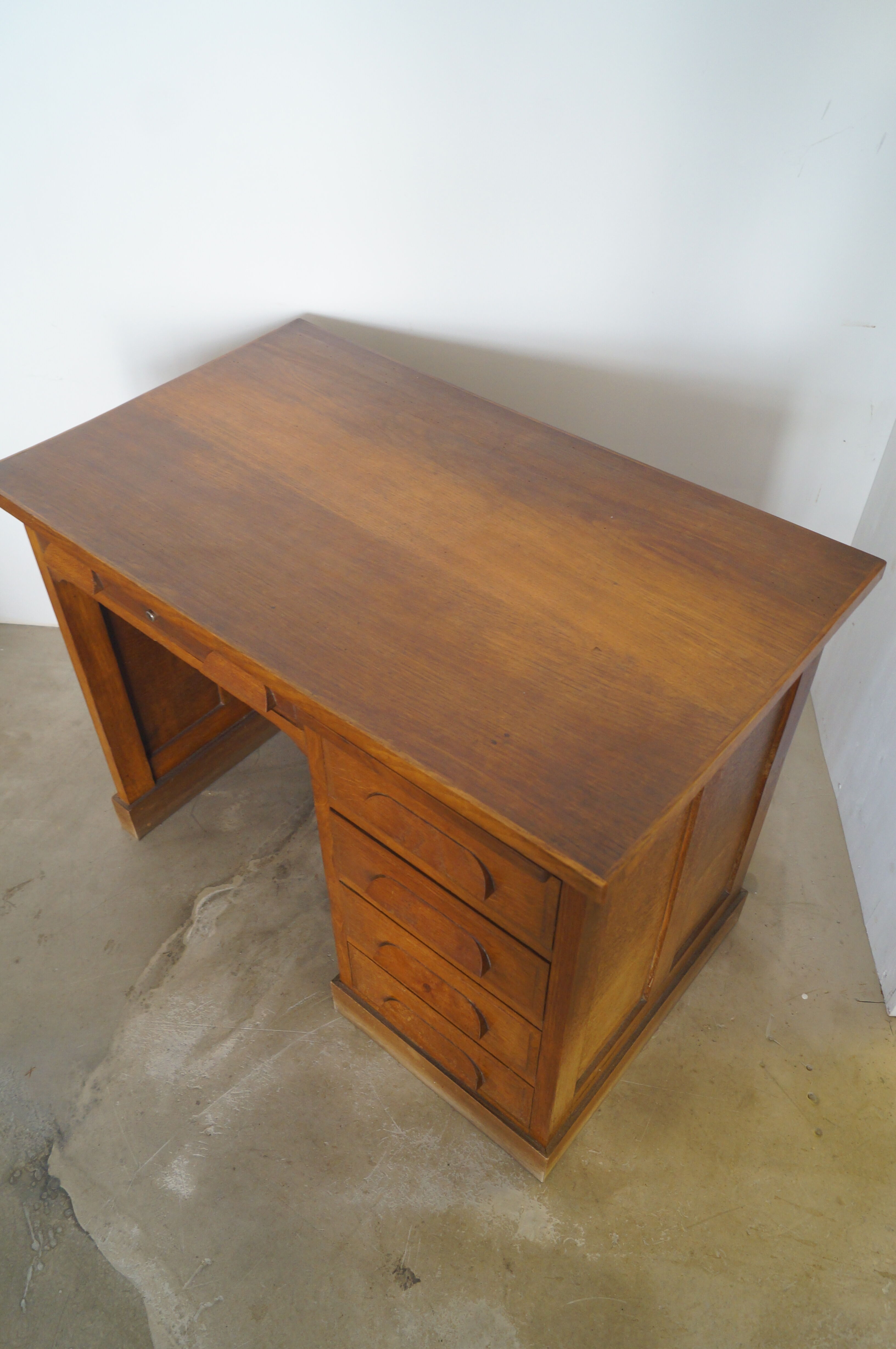 Oak desk 1940