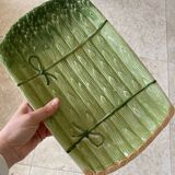 Vintage green asparagus plate
