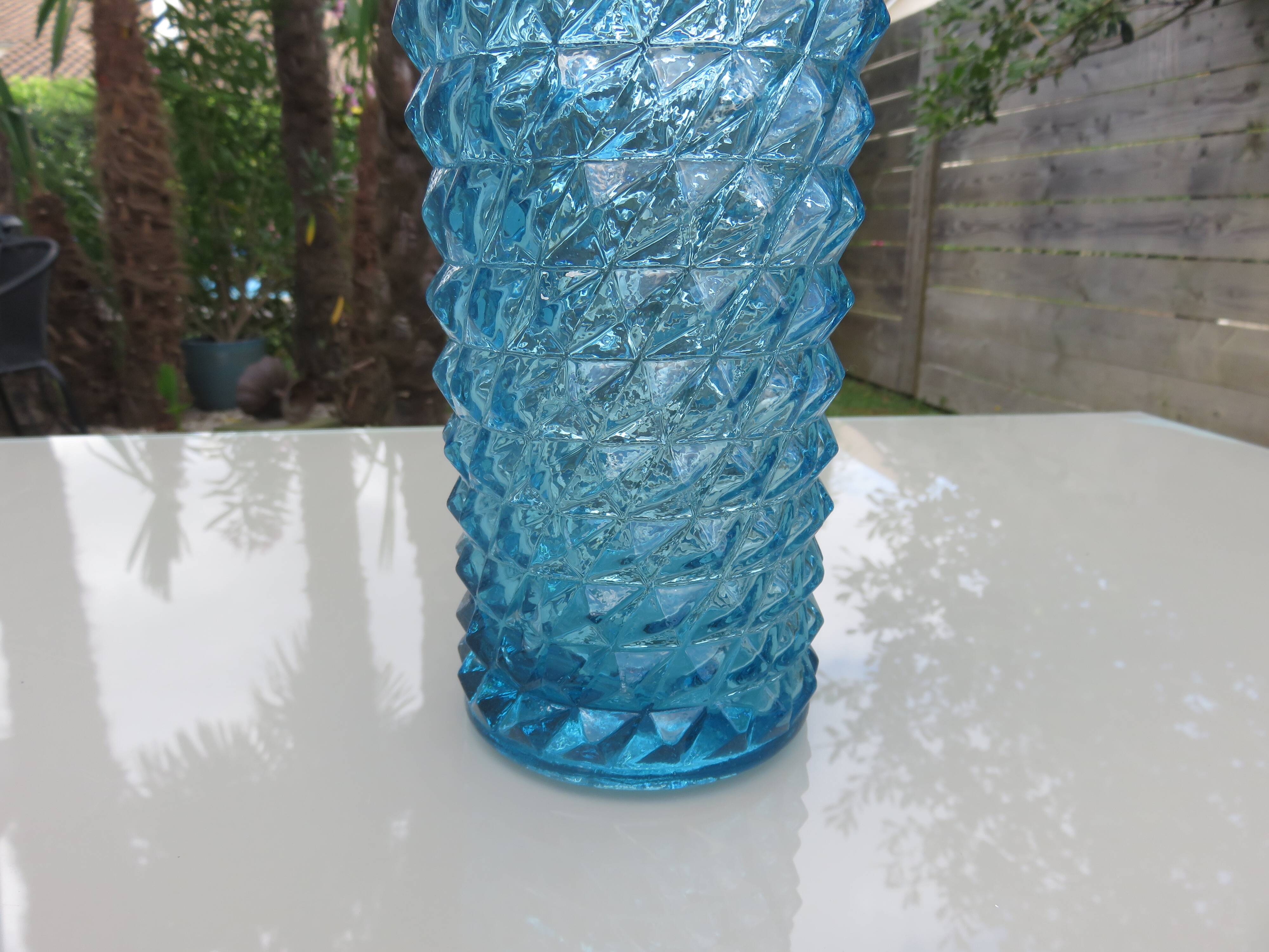 Large Empoli bottle, diamond point, Italy, 60s 70s