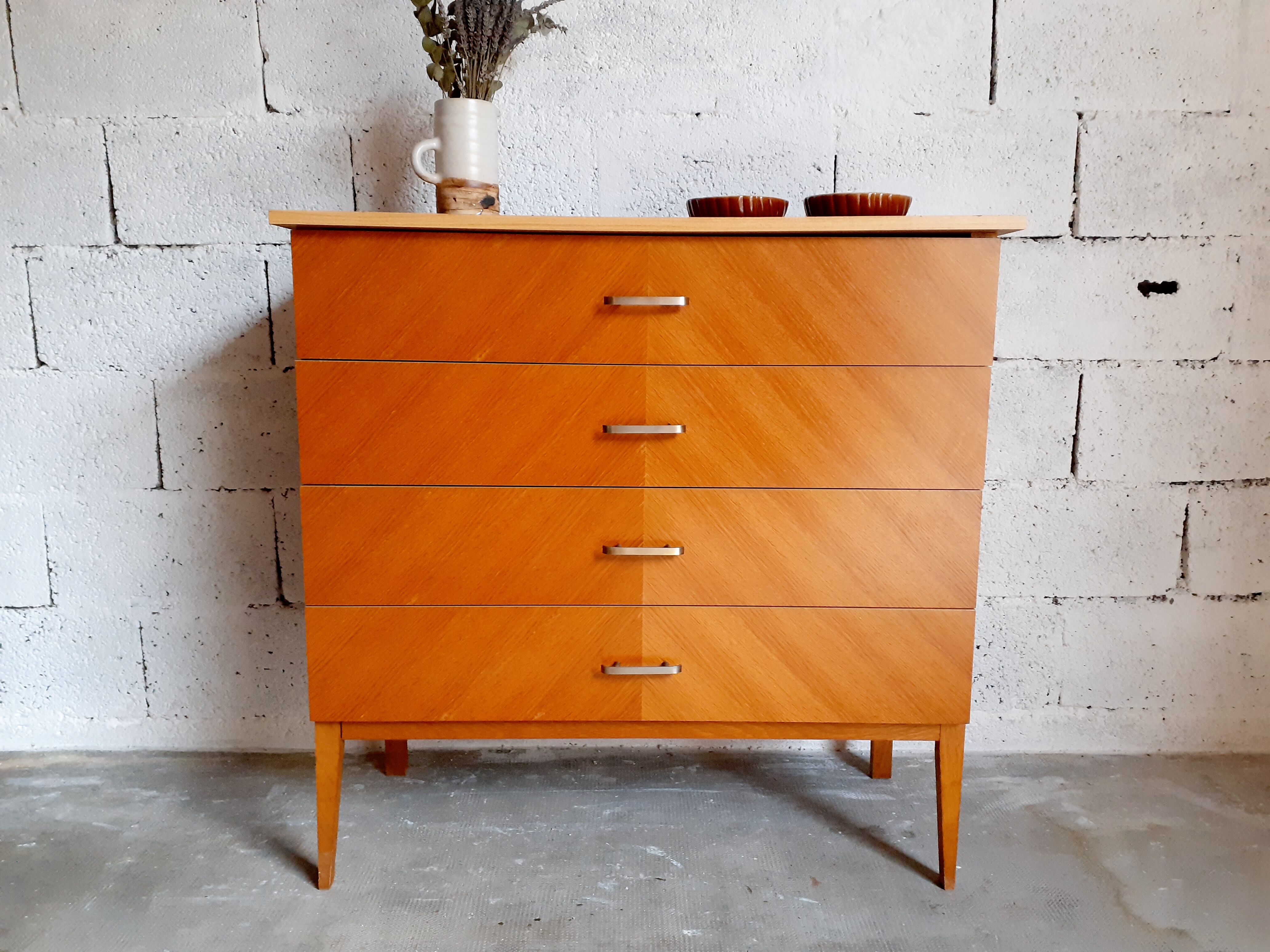 Commode vintage années 50 60 en bois