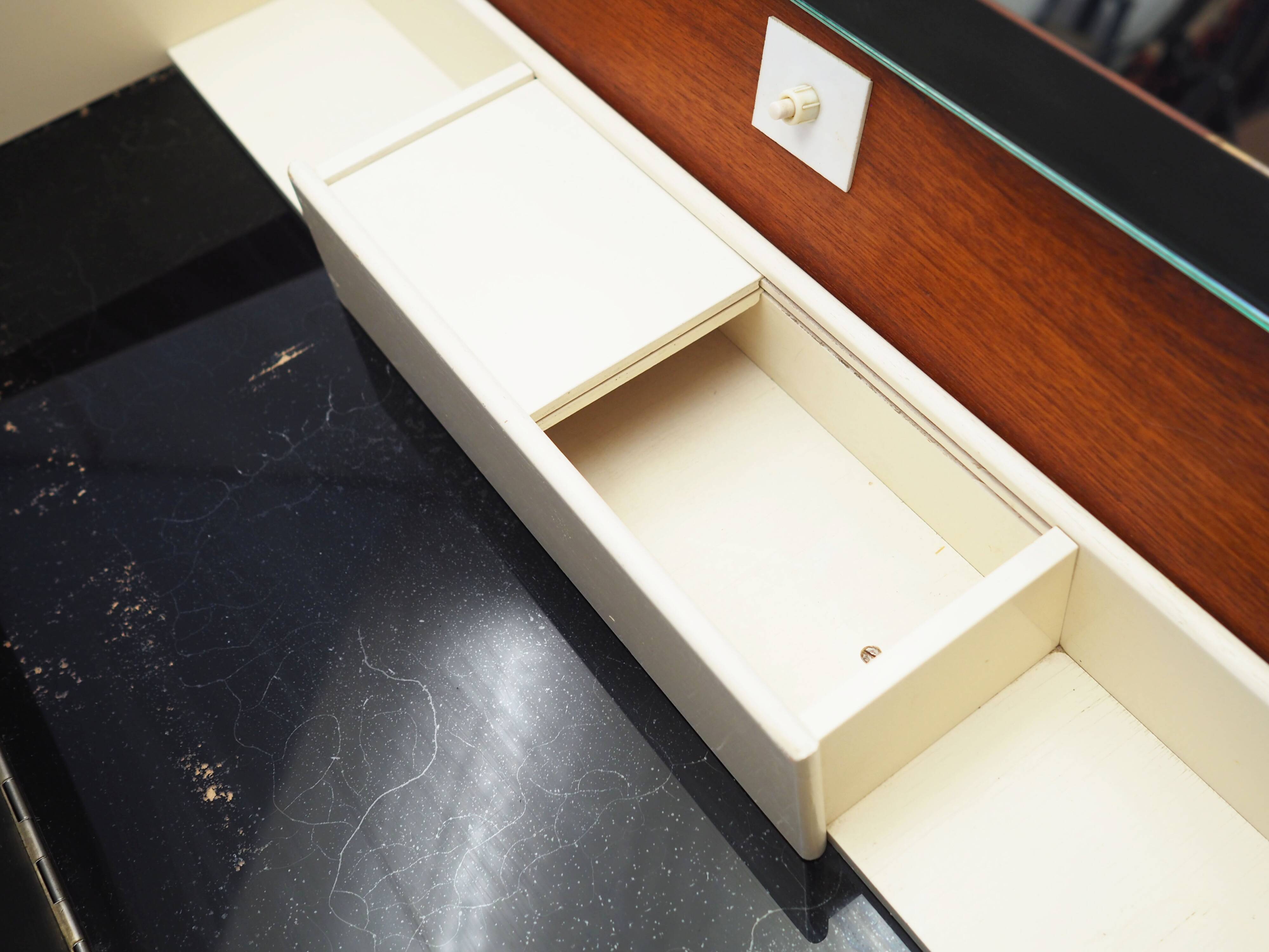 Teak dressing table, Danish design, 1970s, production: Denmark