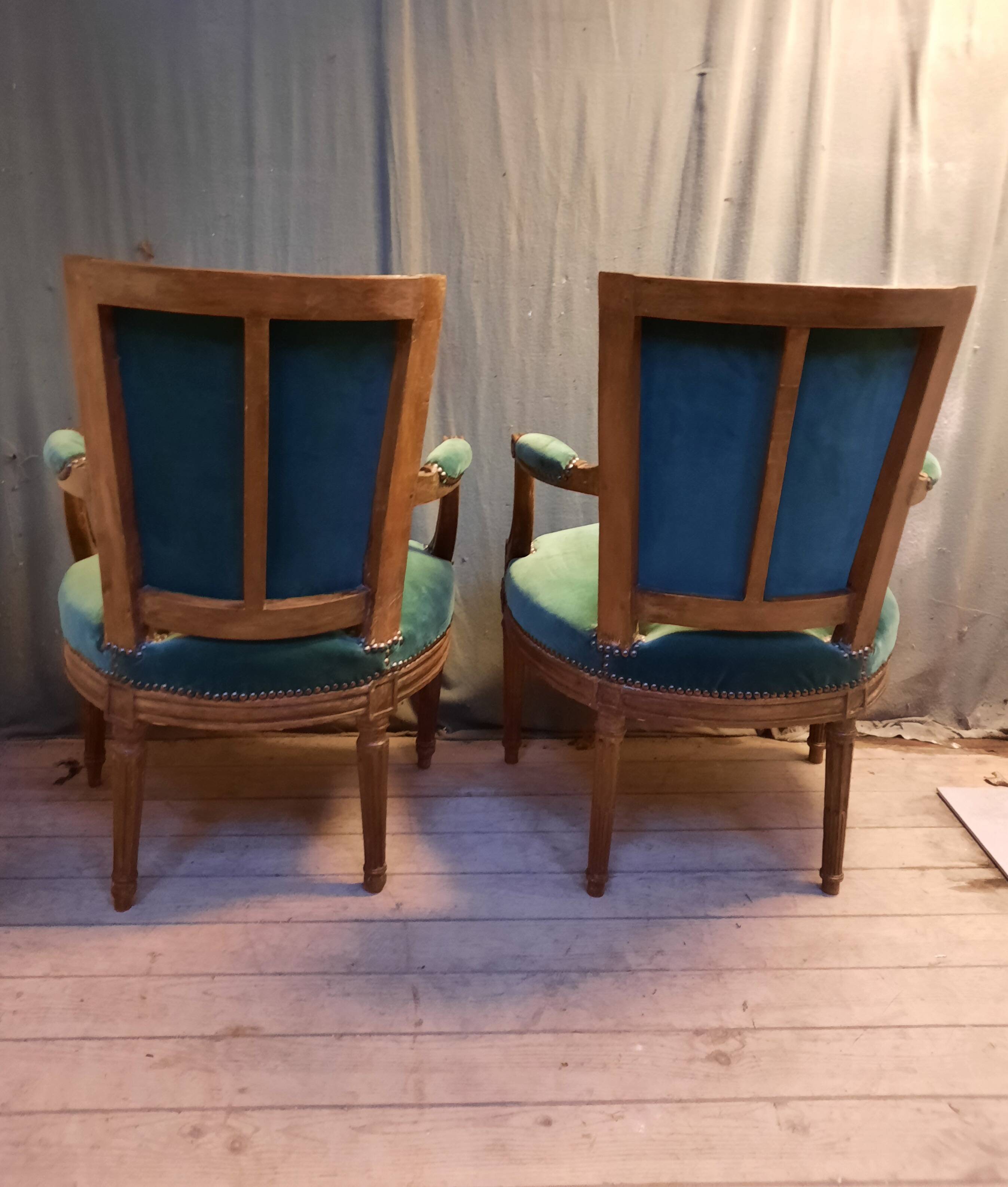 Paire de fauteuil Louis XVI