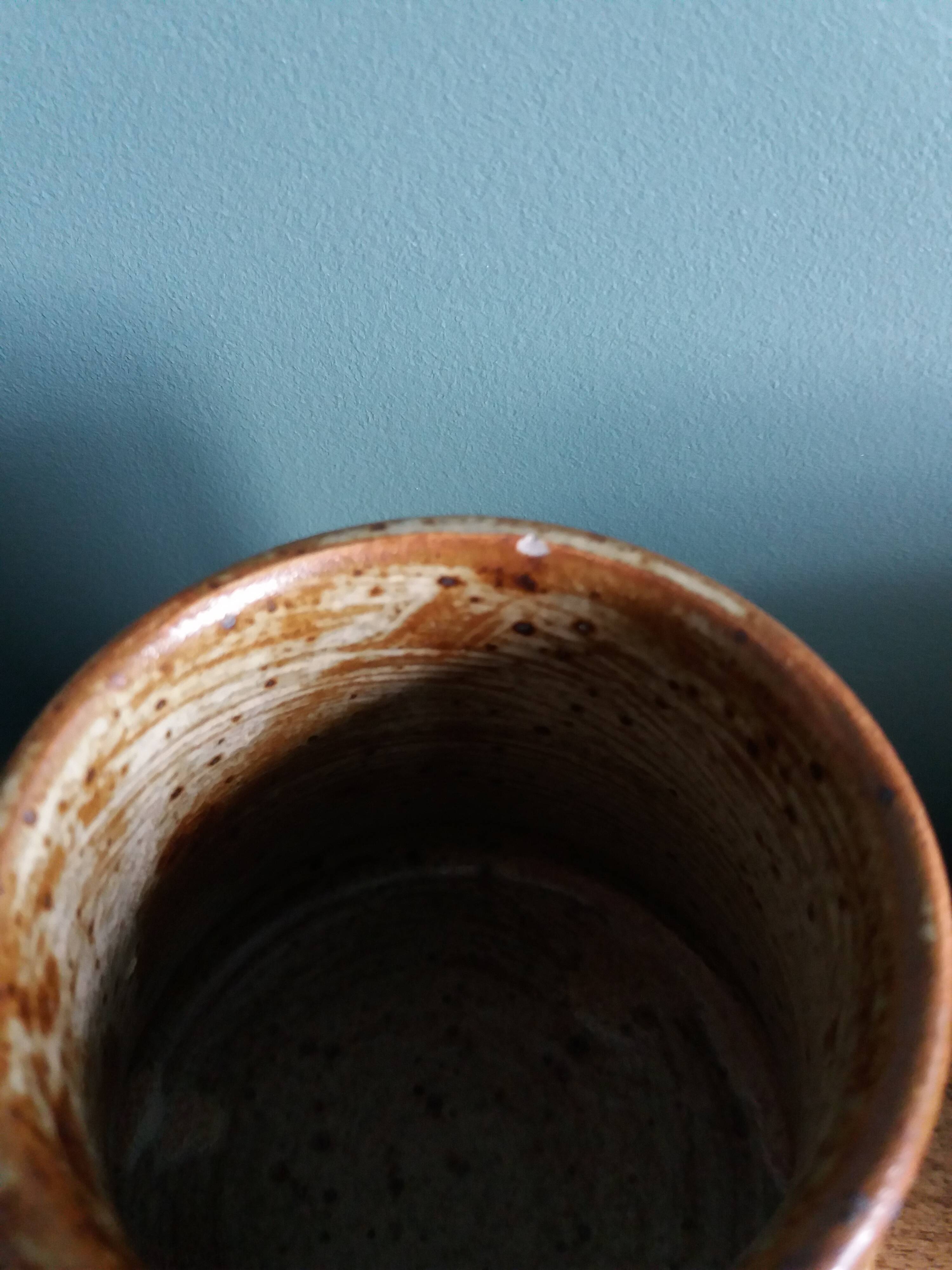 Tasses mugs en grès de Puisaye pyrité, Jean-Pierre Prud’homme