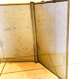 Spark screen has four sheets in brass and braided mesh XX century