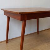 Modernist extendable dinning table  Bilea  of the 1960s.