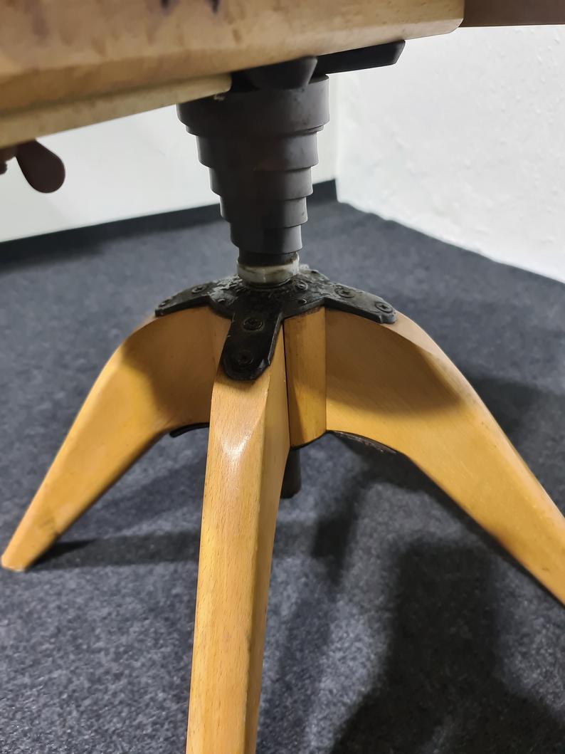 Bauhaus vintage swivel chair