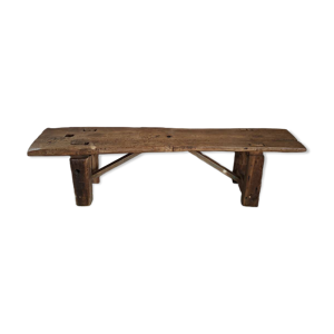 grand banc brutaliste